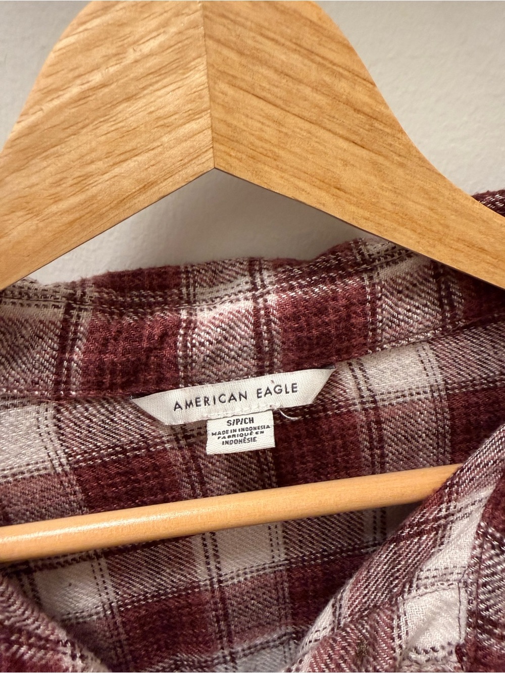 American Eagle Outfitters Burgundy & White Plaid Shirt - Picture 3 of 6